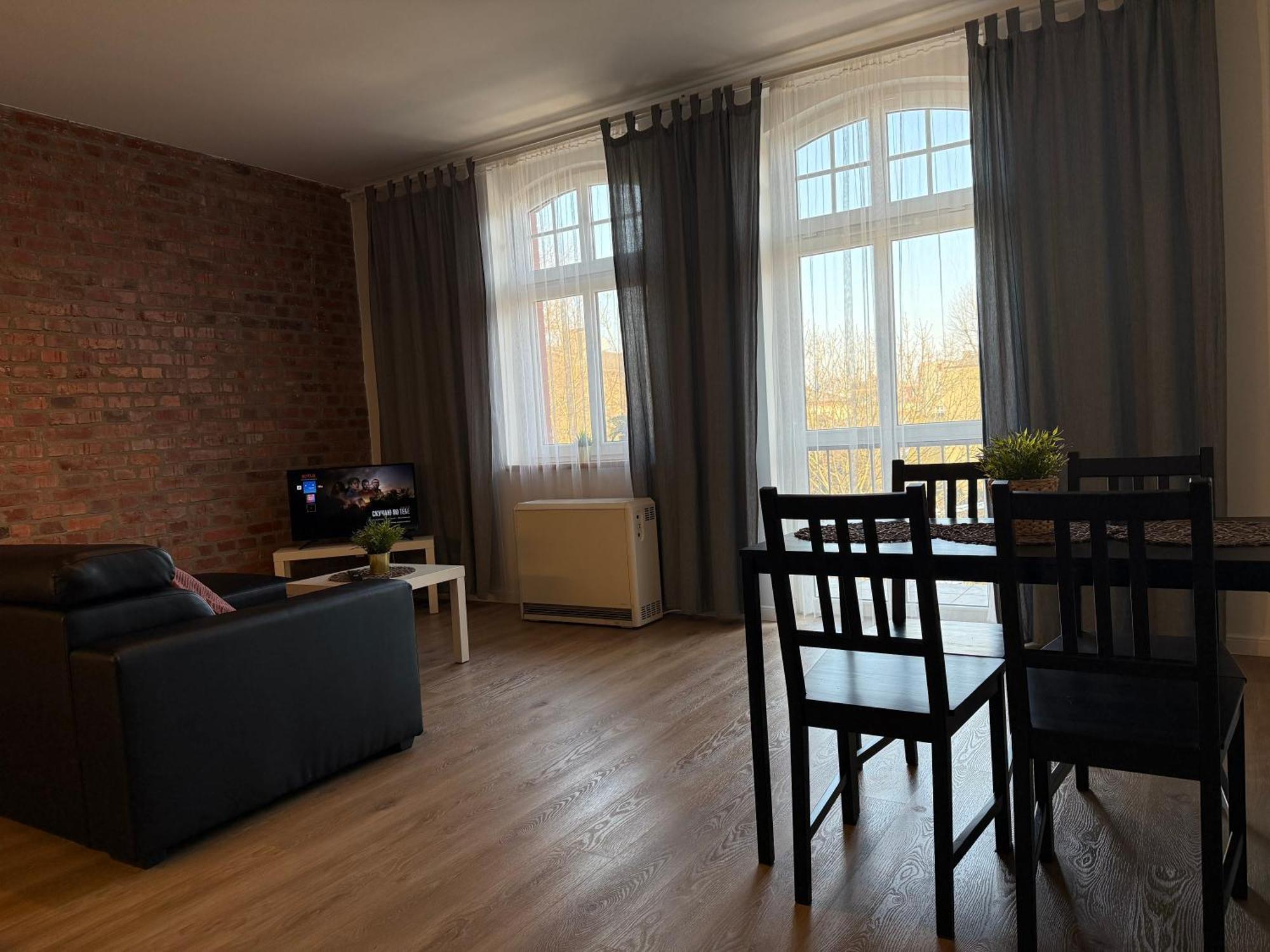 Uno Apartaments カトヴィツェ エクステリア 写真