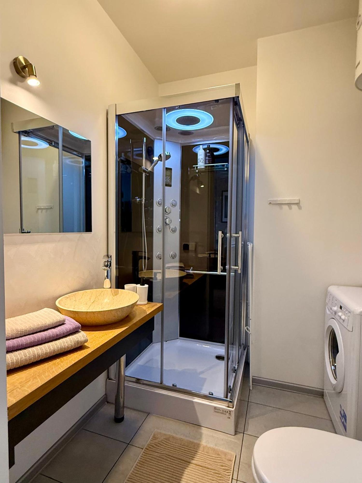 Uno Apartaments カトヴィツェ エクステリア 写真